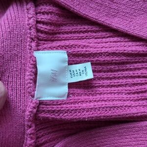 Knitted magenta cardigan H&M